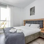 Vivi Homes - Pool, Golf & Terrace * Estepona