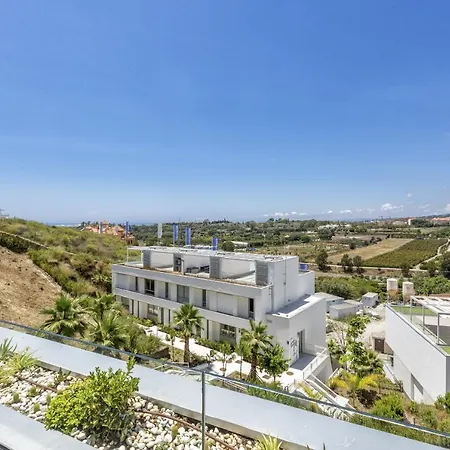 Vivi Homes - Pool, Golf & Terrace Daire