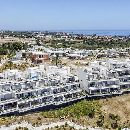 Vivi Homes - Pool, Golf & Terrace * Estepona