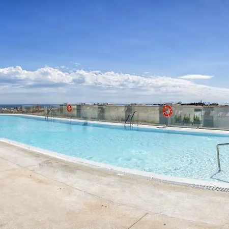 Vivi Homes - Pool, Golf & Terrace