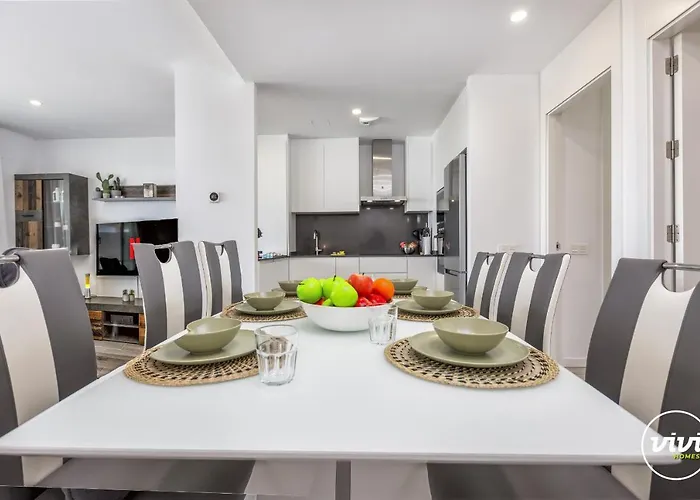 Vivi Homes - Pool, Golf & Terrace Apartamento *