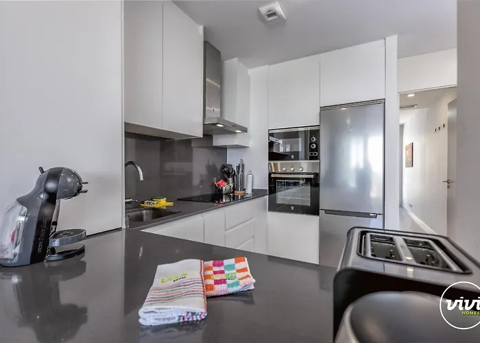 Vivi Homes - Pool, Golf & Terrace *